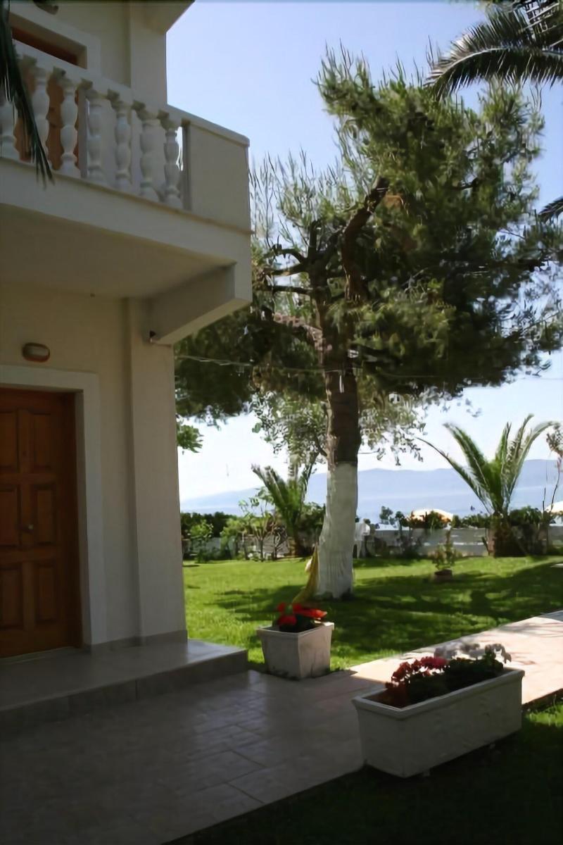 Posidonia Pension Амаринтос Экстерьер фото