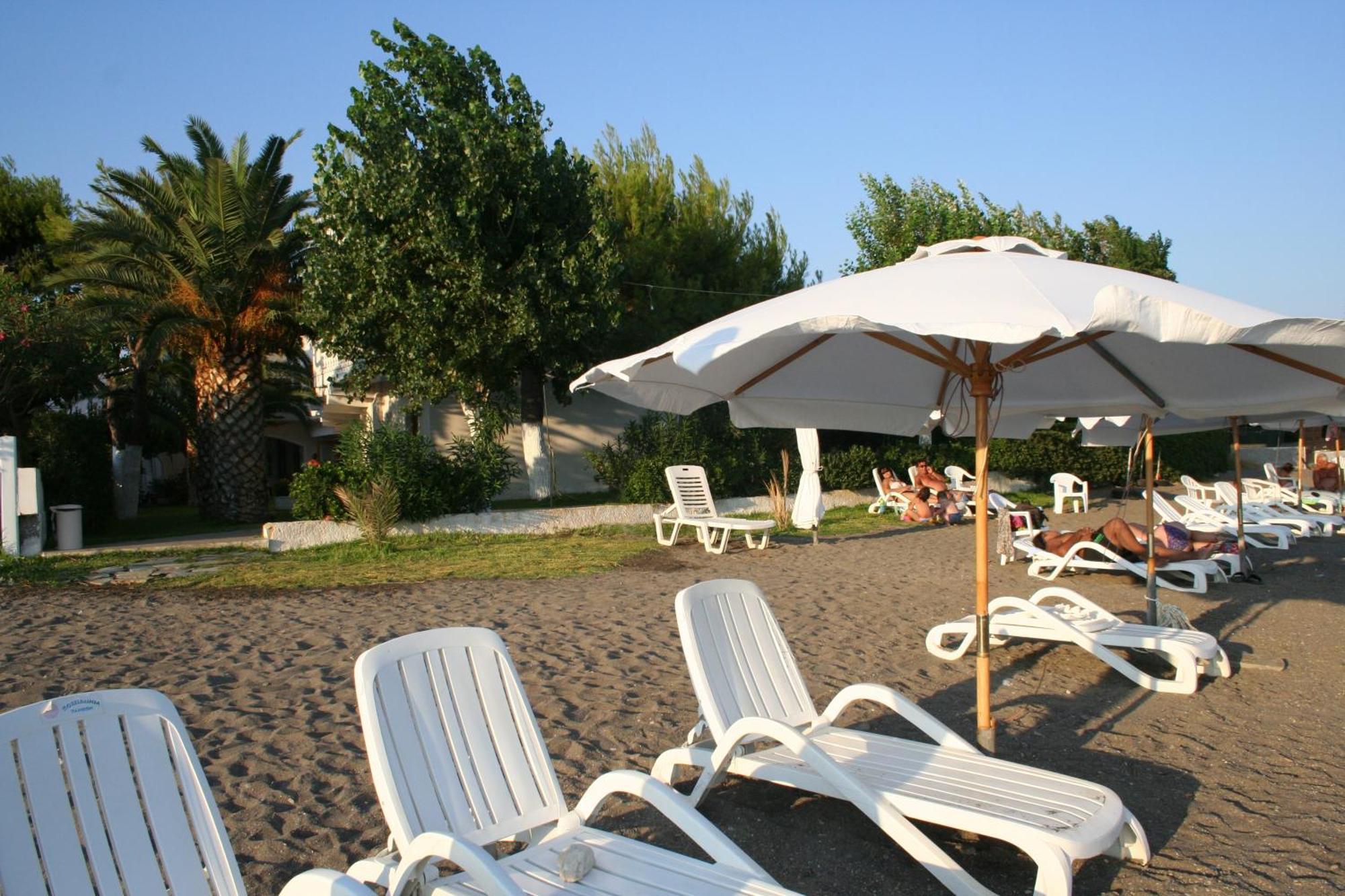 Posidonia Pension Амаринтос Экстерьер фото