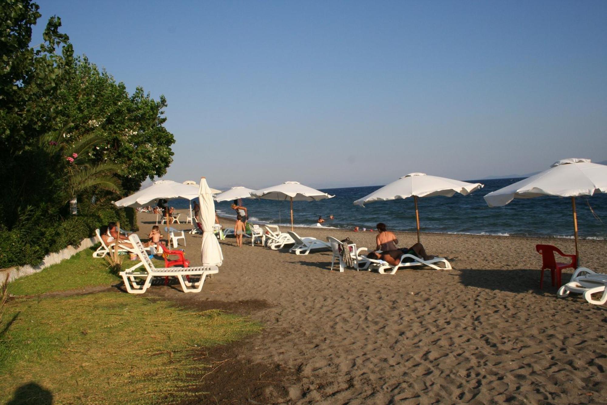Posidonia Pension Амаринтос Экстерьер фото
